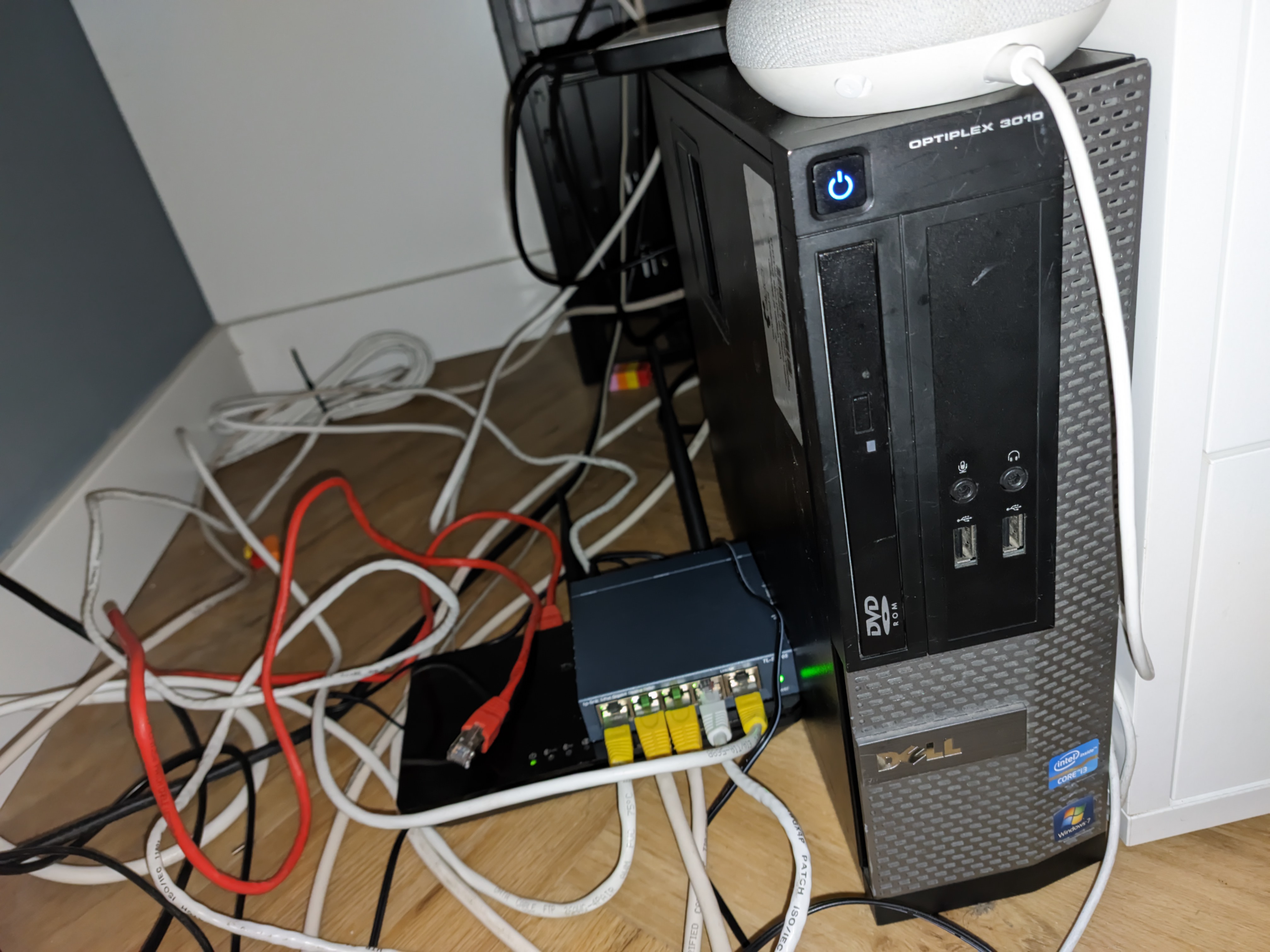 Tech Workspace